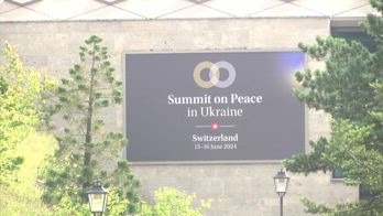 Ucraina, summit svizzero: siglato accordo, 12 defezioni