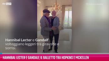 VIDEO Il balletto tra Anthony Hopkins e Ian McKellen