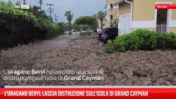 Uragano Beryl invade condominio di Grand Cayman