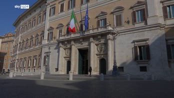 Le manovre al centro dei partiti politici, da Renzi a Tajani