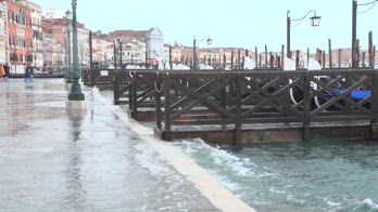 Maltempo a n Veneto, a Venezia acqua alta estiva. Non attivato il sistema Mose