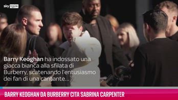 VIDEO Barry Keoghan da Burberry cita Sabrina Carpenter