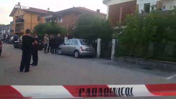 Giallo a Verona, donna uccisa e figlio gravemente ferito