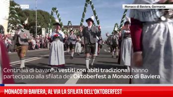 Germania, sfilata per l'Oktoberfest di Monaco di Baviera