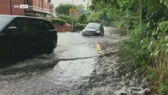 Regno Unito colpito da forti piogge e inondazioni