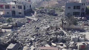 Libano, edifici in macerie dopo i raid israeliani