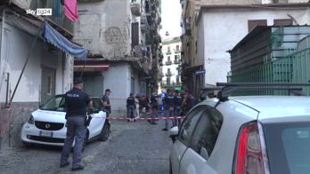 Napoli, 45enne ucciso tra la folla