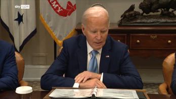 Attacco Iran, Biden: da Usa pieno sostegno a Israele