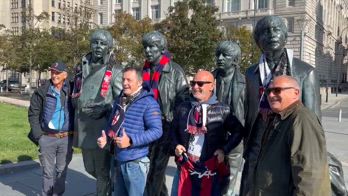 liverpool bologna tifosi