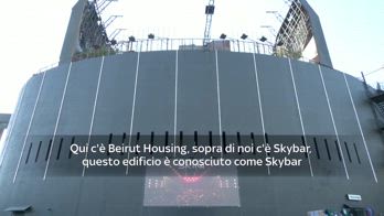 Lo Skybar di Beirut diventa rifugio per sfollati