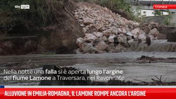 Alluvione Emilia-Romagna, il Lamone rompe ancora l'argine