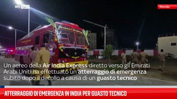 L'Air India Express effettua atterraggio di emergenza