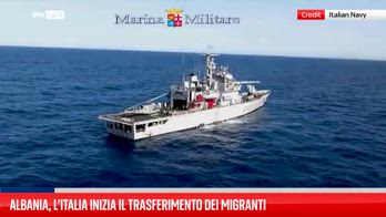 Albania, l’Italia inizia il trasferimento dei migranti