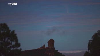 La "cometa del secolo" sulle isole Canarie: il timelapse