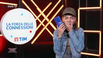 Daily di X Factor 2024: i concorrenti chiamano a casa