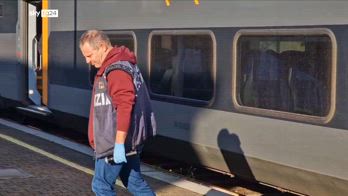 Capotreno acccoltellato, l'uomo racconta l'orrore di quanto accaduto sul treno regionale