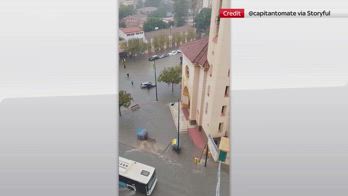 Alluvione a Malaga, inondazioni tra le strade