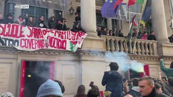 Sciopero scuola, studenti occupano la Mole di Torino