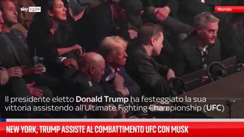 New York, Trump assiste al combattimento UFC con Musk