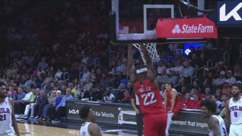 NBA, 30 punti per Jimmy Butler contro Philadelphia