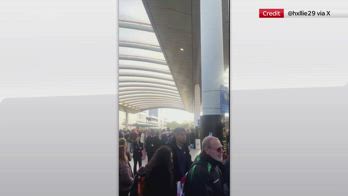 Allerta sicurezza aeroporto Gatwick: evacuato terminal sud