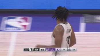 NBA, Cam Thomas segna 34 punti contro Sacramento