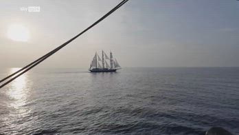 India, nave scuola Amerigo Vespucci raggiunge Mumbai