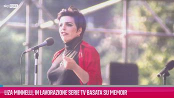 VIDEO Liza Minnelli, in lavorazione serie tv su memoir