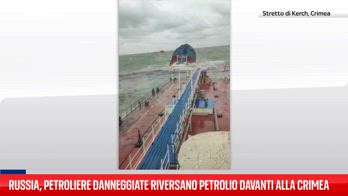 Russia, petroliere danneggiate riversano olio nello stretto di Kerch