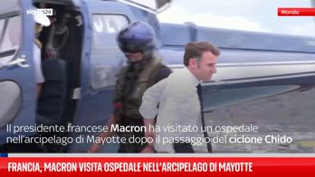 Francia, Macron visita ospedale nell’arcipelago di Mayotte