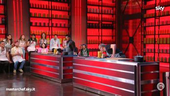 MasterChef 14, Simone contro Pino ai Blind Test