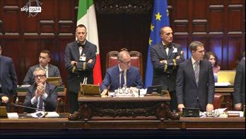 L'applauso del centrodestra alla Camera per l'assoluzione di Salvini