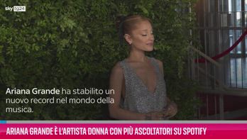 VIDEO Ariana Grande l'artista donna più ascoltata su Spotify