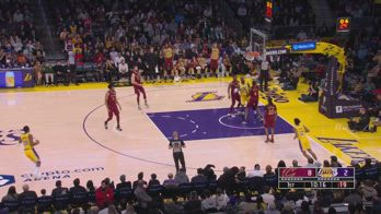 NBA, 35 punti per Austin Reaves contro Cleveland