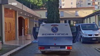 Bari, trovato neonato morto in una culla termica