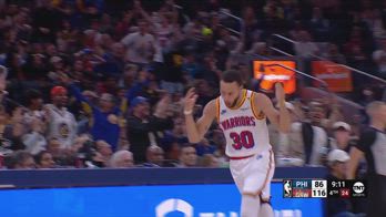 NBA, Curry da impazzire: 8/8 da tre, record in carriera