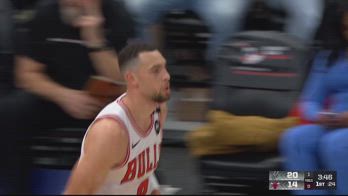 NBA, Zach LaVine segna 35 punti contro San Antonio