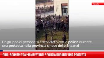 Cina, manifestanti si scontrano con la polizia