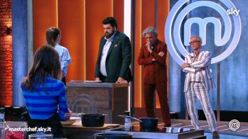 MasterChef 14, i giudici valutano i piatti dei concorrenti