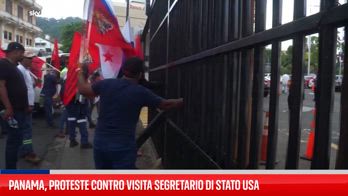 "Il canale appartiene a Panama" manifestanti contro Rubio