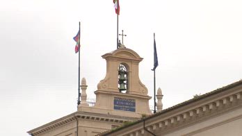 I dieci anni di Mattarella al Colle e la pedagogia dei gesti