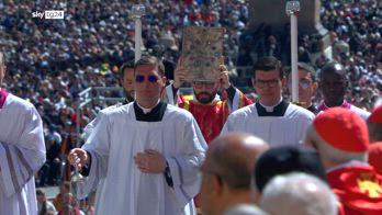 ERROR! Funerali Francesco, messa solenne esequiale officiata dal Cardinal