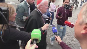 Conclave, l'arrivo dei cardinali a Santa Marta in Vaticano