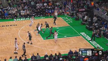 NBA, 7 stoppate di Luke Kornet contro New York