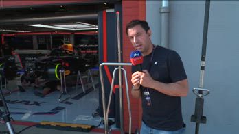 BOBBI BOX RED BULL
