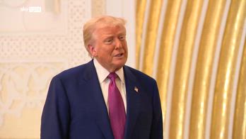 Trump scende in campo e annuncia chiamata a Putin
