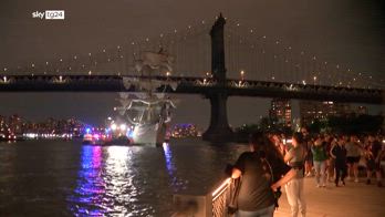 Nave messicana urta ponte di Brooklyn: morti e feriti