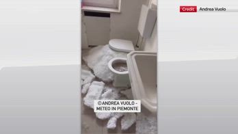 Pinerolo, grandinata blocca fognature e risale da wc