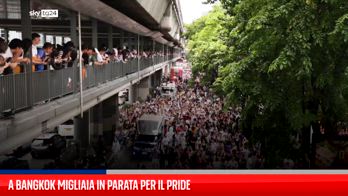 Thailandia, Bangkok festeggia il Pride con carri e musica