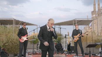 Lazza, l'anteprima live dell'album Locura